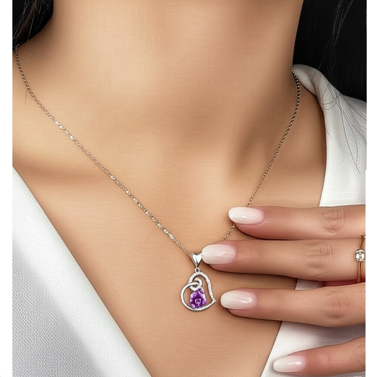 Collar para Mujer de Corazón con Cristal Violeta