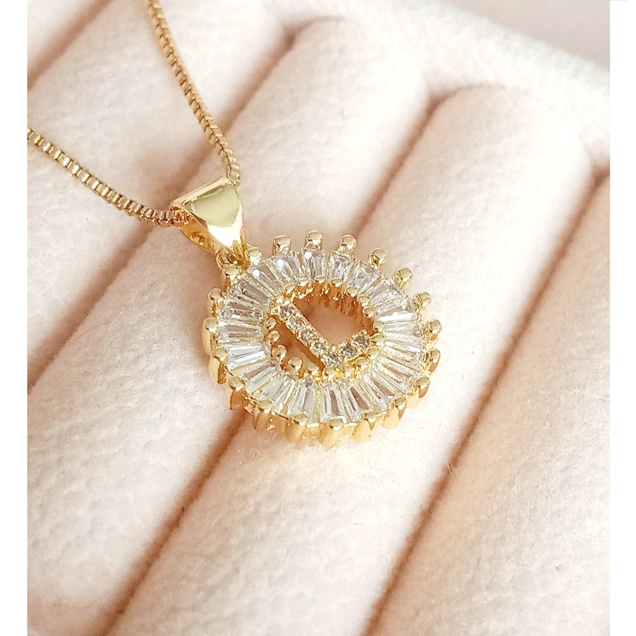 Collar para Mujer con Nombre Inicial, Letra L, bañado en Oro Amarillo