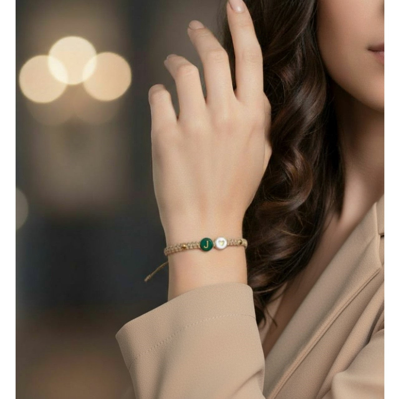 Pulsera Mujer Hilo con Letra Inicial J y Corazón de Joyas Lucyana