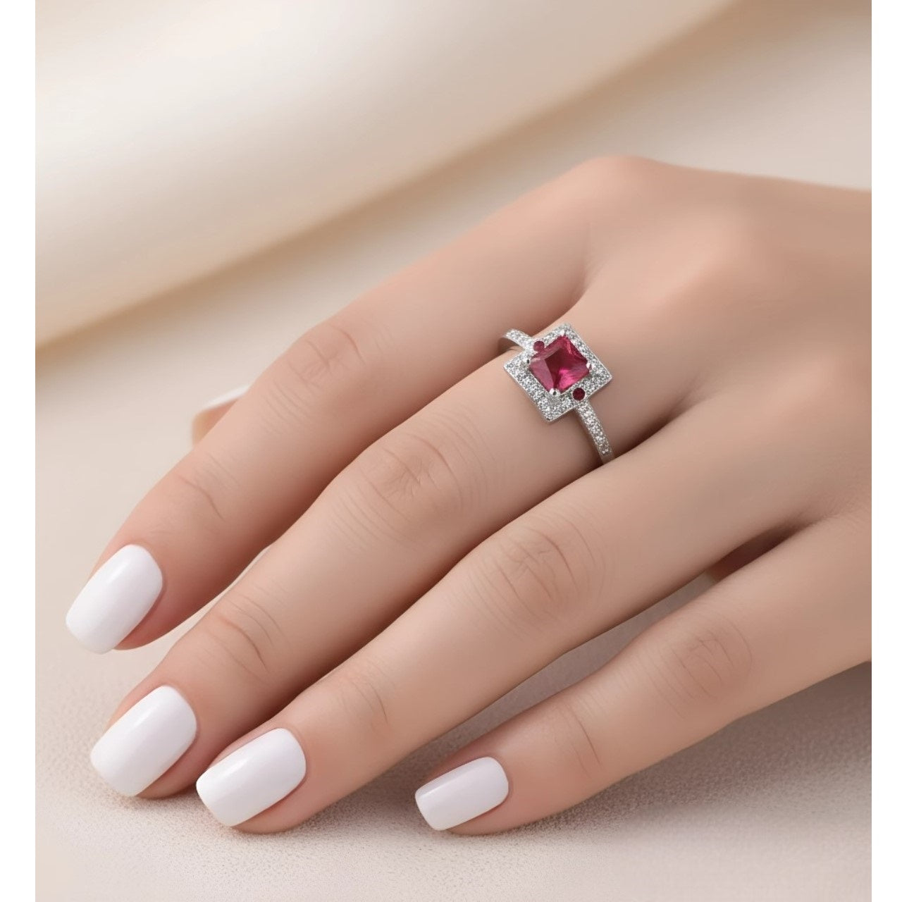 Anillo de Compromiso Pasión Zirconio Rojo de Joyas Lucyana