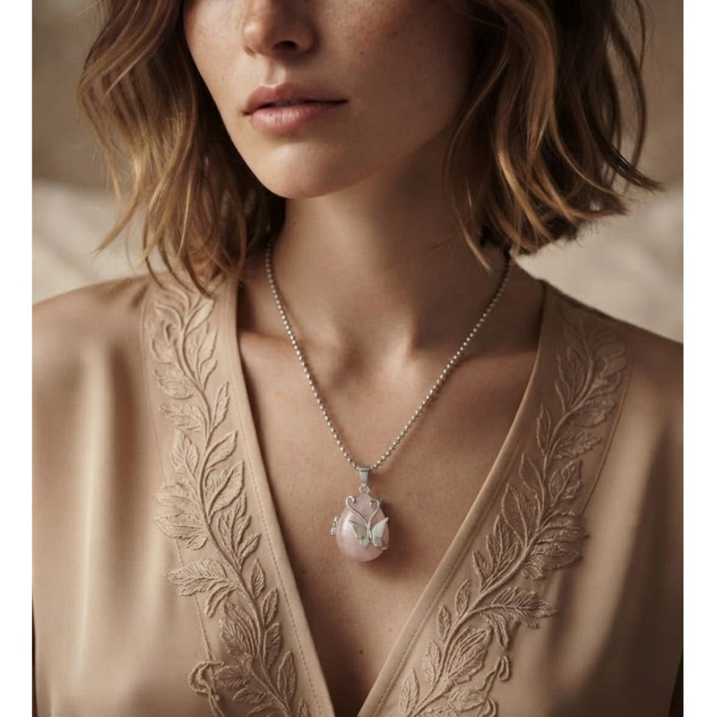 Collar para Mujer de Mariposa con Cuarzo Rosa