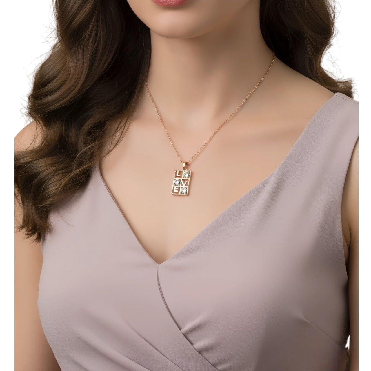 Collar para Mujer con dije Love Bañado en Oro Rosa