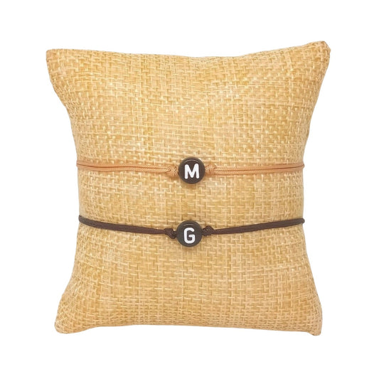 set de pulseras hilo inicial nombre