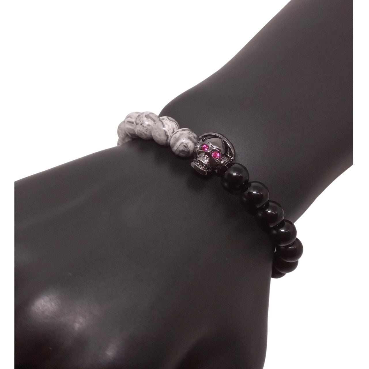 Pulsera para Hombre de calavera con audífonos y piedras ónix y picasso gris