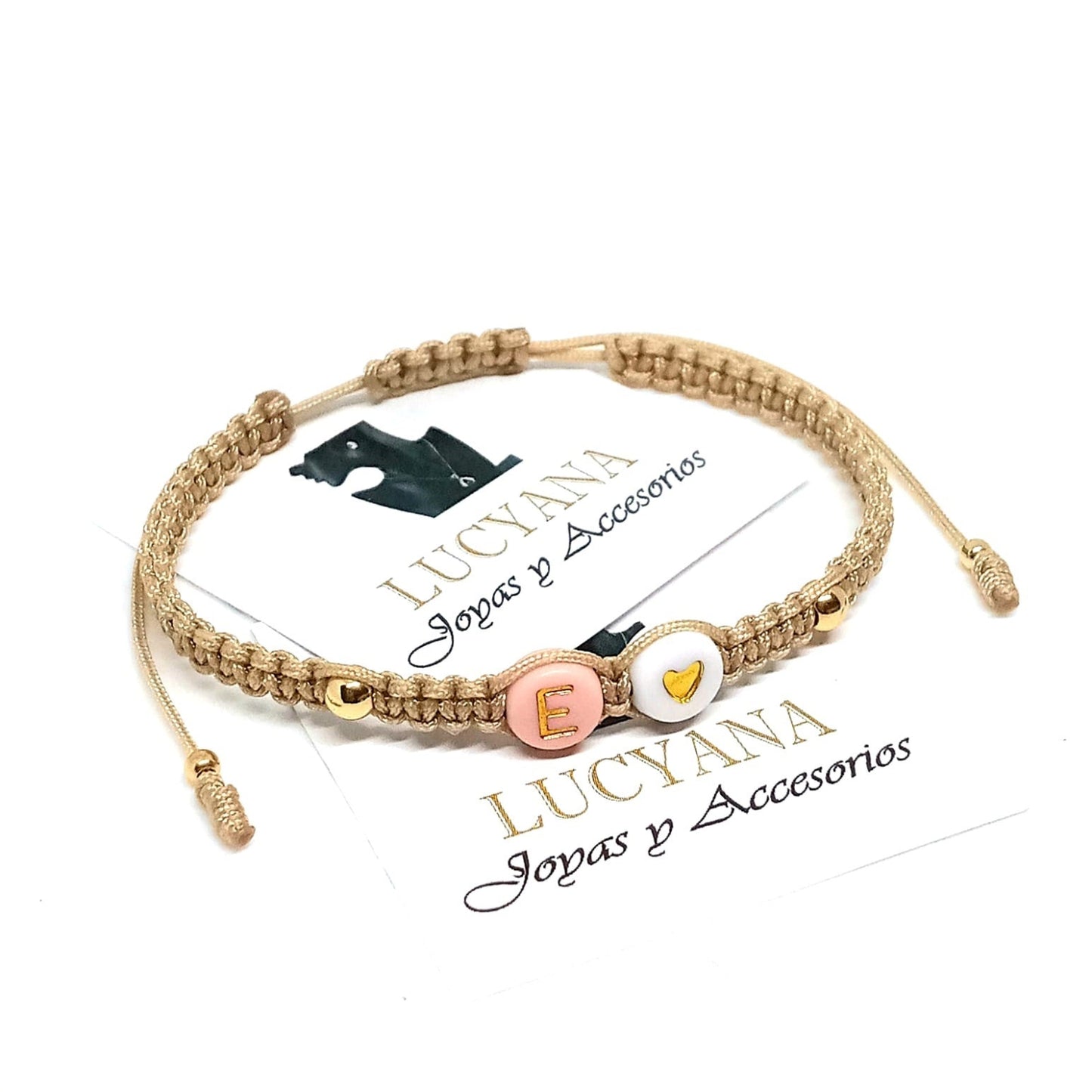 Pulsera Mujer de Hilo con Letra Inicial E y Corazón de Joyas Lucyana