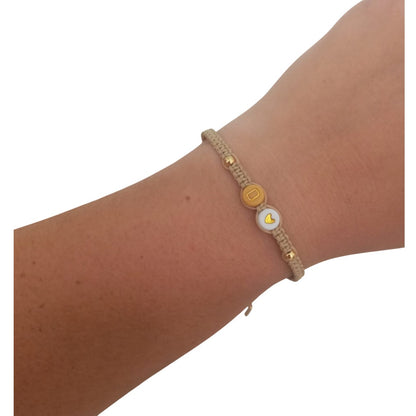 Pulsera para Mujer de Hilo con Letra Inicial D y Corazón de Joyas Lucyana