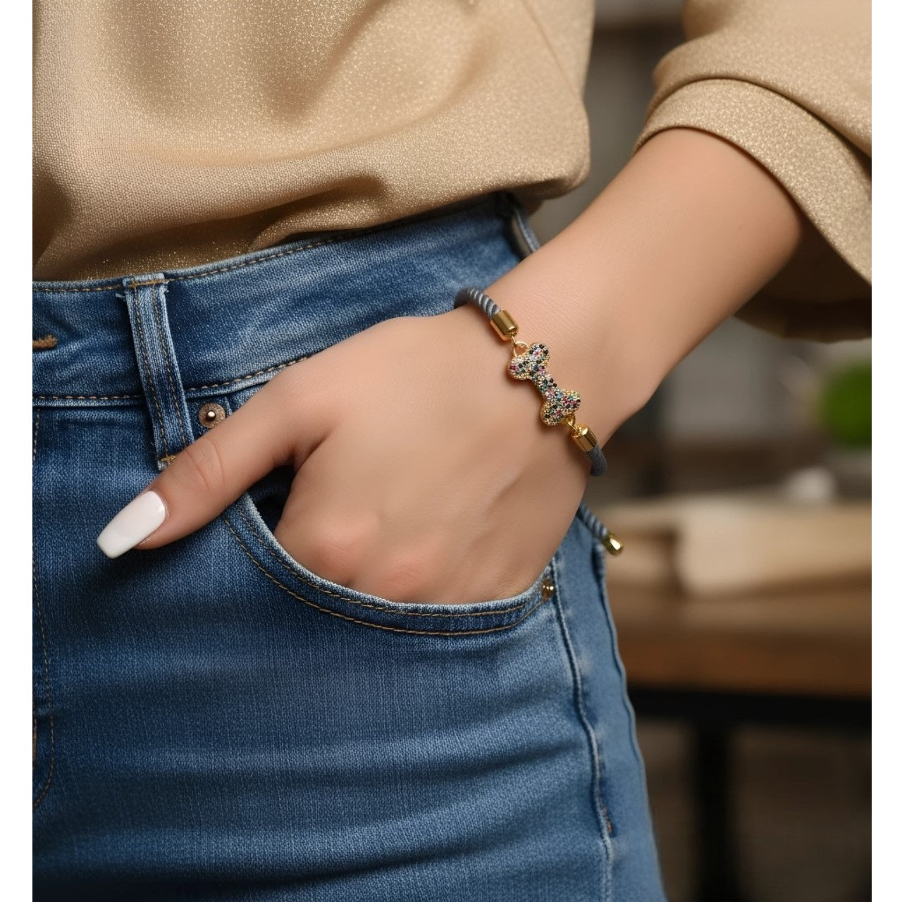 Pulsera para Mujer de cordón plata con dije de hueso de perro