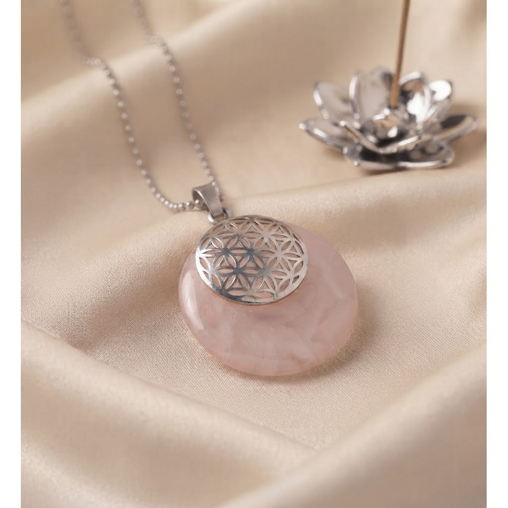 Collar para Mujer con dije Flor de Vida con Cuarzo Rosa