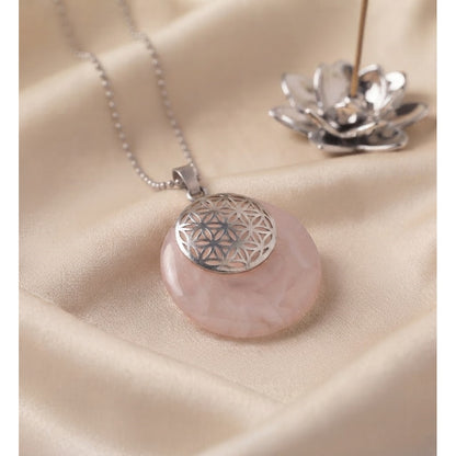 Collar para Mujer con dije Flor de Vida con Cuarzo Rosa